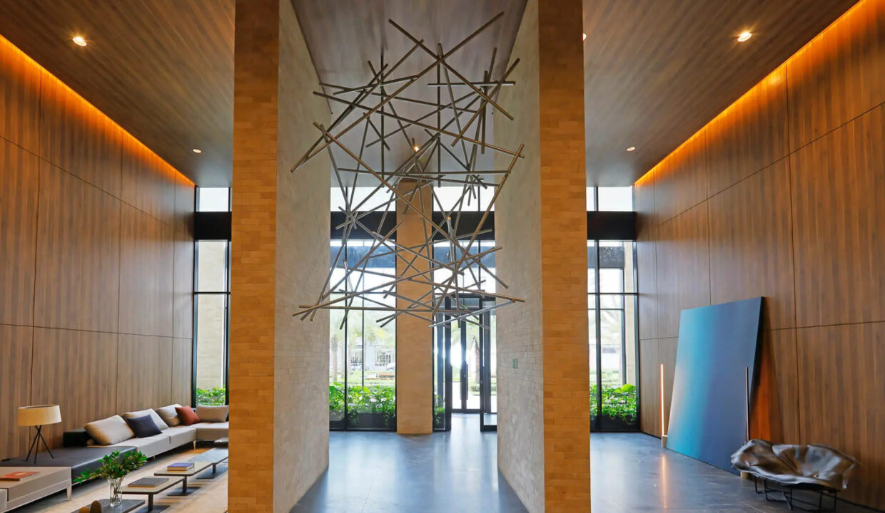 Hall-1.jpg